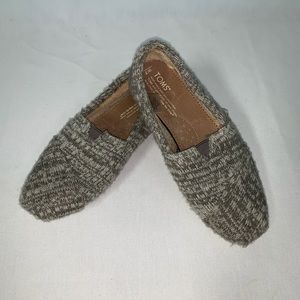 TOMS Shoes